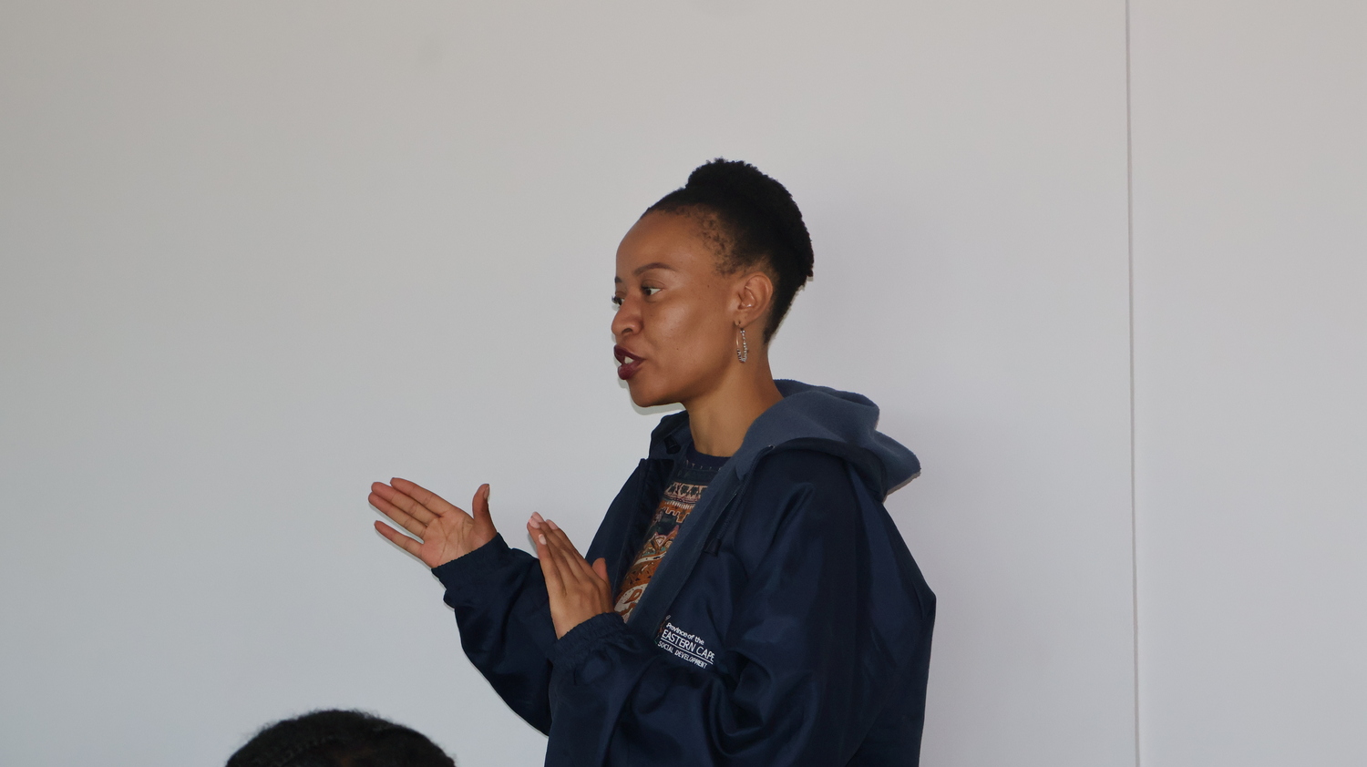 Studente tydens aanbieding